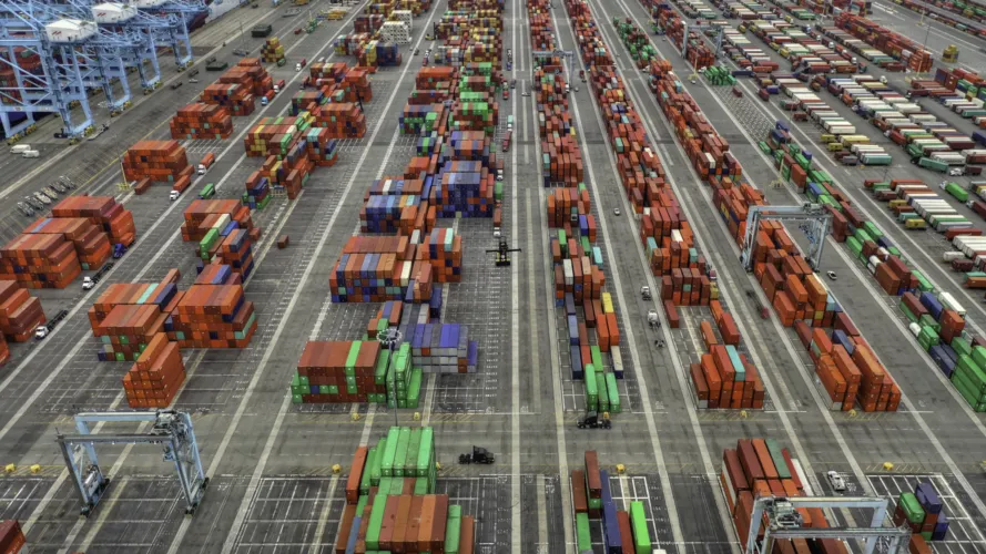 Supply Chain & Logistics